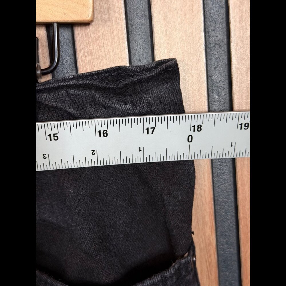 Levi’s 511 Jeans 38 X 30 Men’s Black 5 Pocket Slim Fit Low Waisted - Picture 3 of 9
